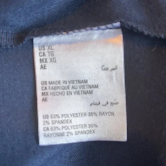 Men’s alfani vneck navy stretch T-shirt - Picture 4 of 4